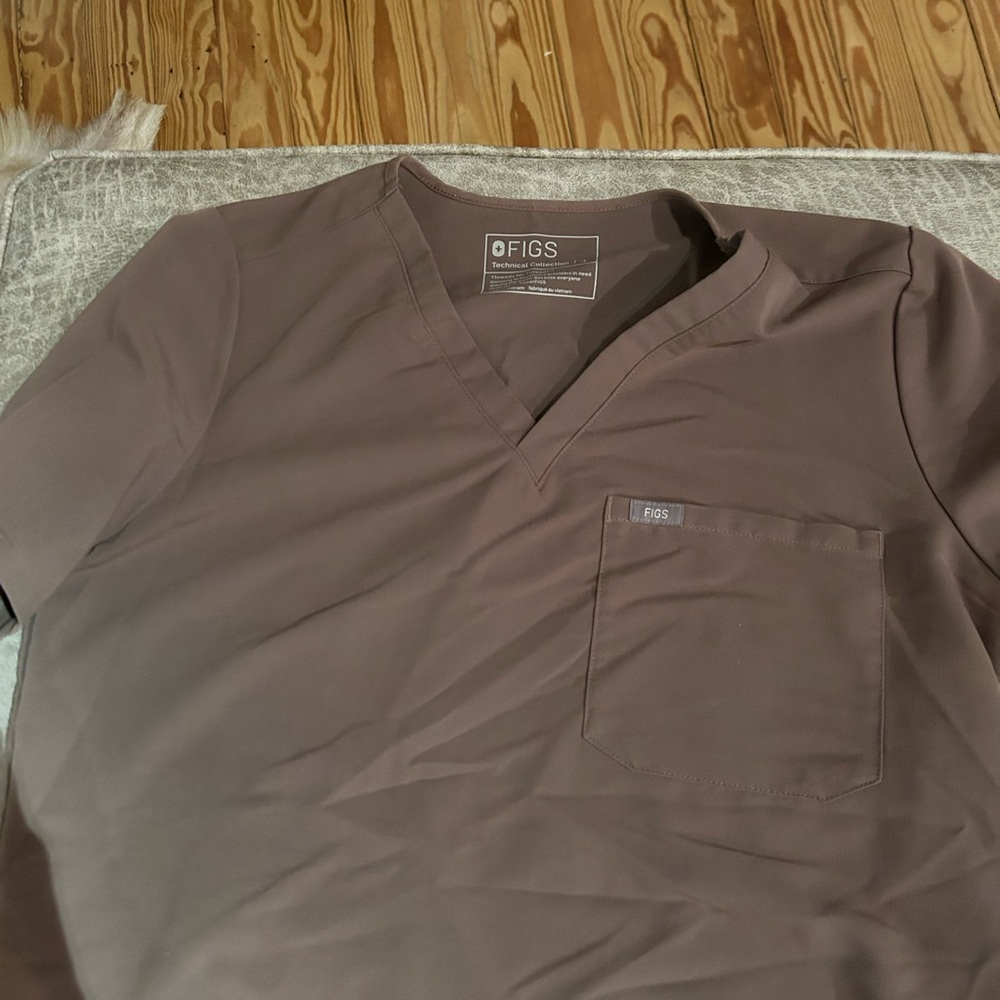 FIGS Catarina top xl  bottoms size xl